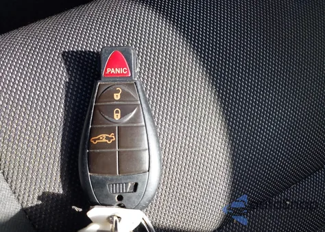 2014 Dodge Challenger R/T z USA, uszkodzony, nr VIN 2C3CDYBT3EH153440